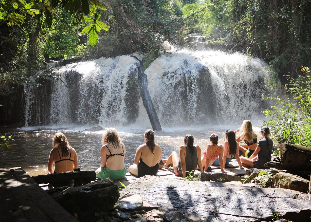 Stamps Backpackers Hostel เชียงใหม่ ภายนอก รูปภาพ