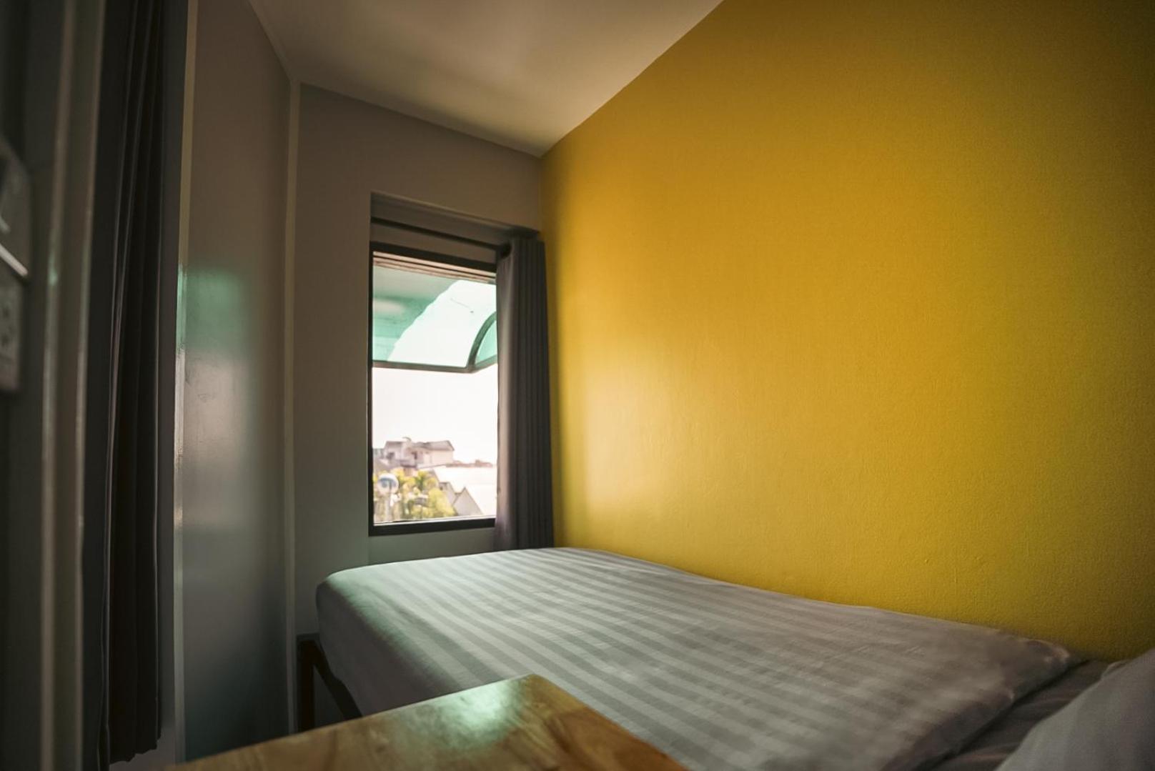 Stamps Backpackers Hostel เชียงใหม่ ภายนอก รูปภาพ